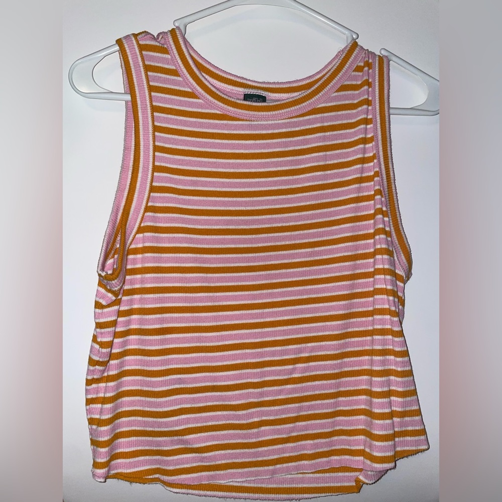 Wild fable muscle cropped tank top